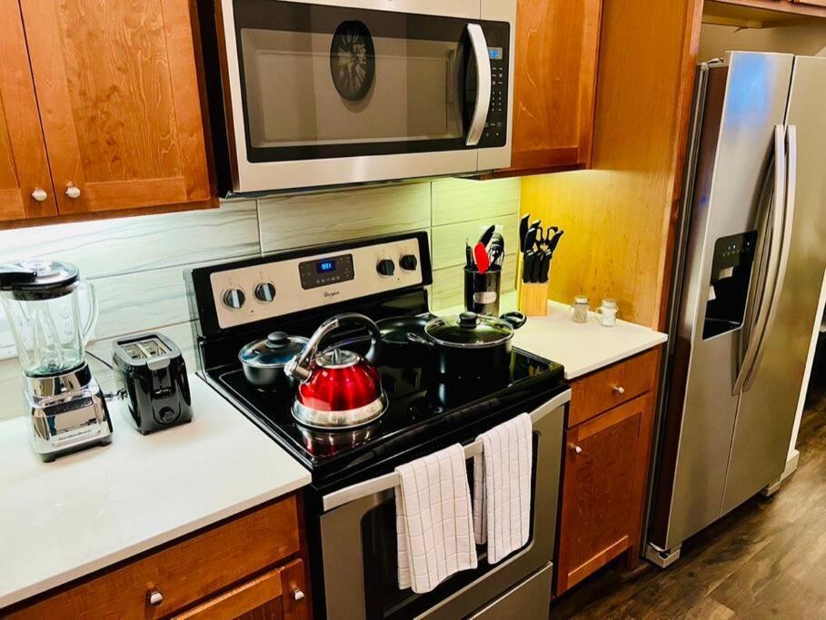 휴스턴 Apto 1 Bed - Kitchen - Free Parking 아파트 외부 사진